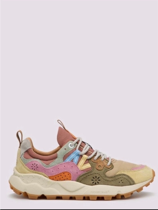 Flower Mountain Shoes - NWT Flower Mountain Yamano 3 Sneakers in Cream-Military-Pink